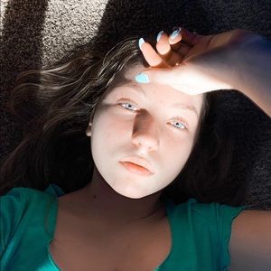 Meet your Posher, Mackenzie